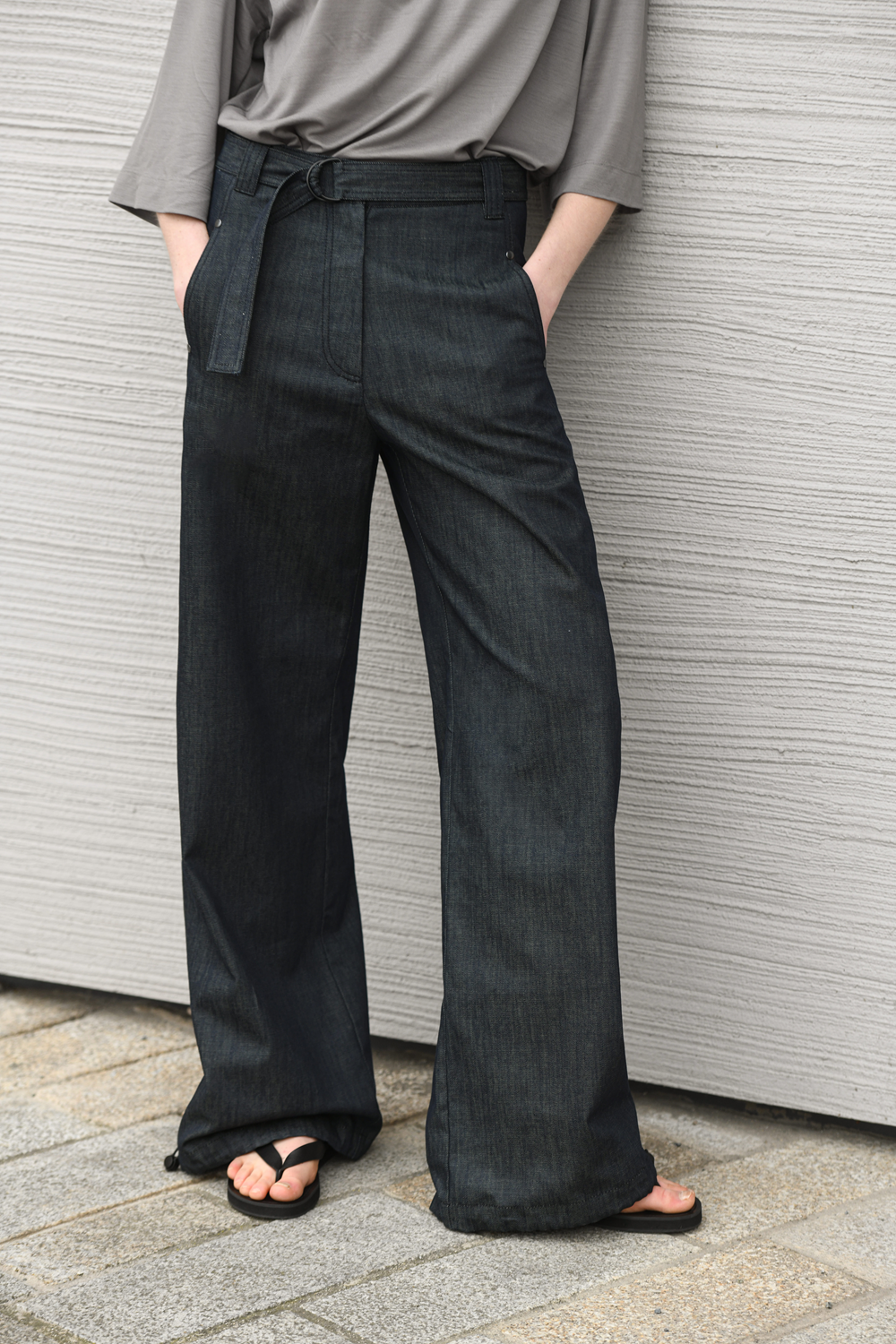 Loose-Fit-Jeans