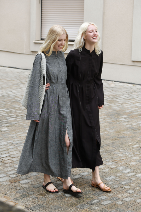 Puritan Dress aus Leinen